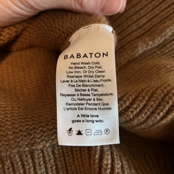 Aritiza Babaton (S) Wool & Cashmere Sweater - Picture 5 of 6
